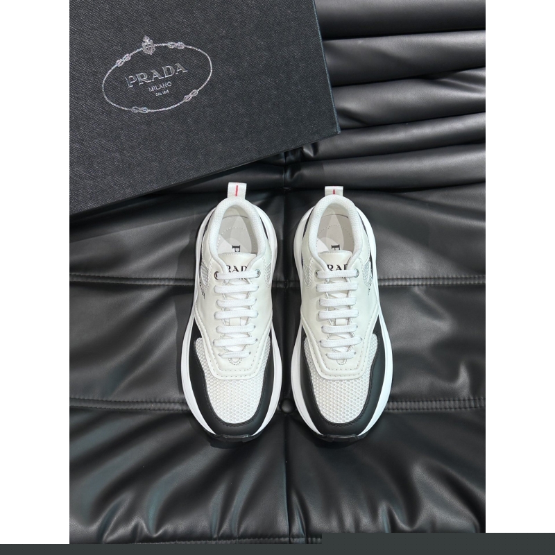 Pra*a casual shoes